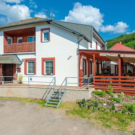 Penzion V Udoli Hodkovice nad Mohelkou Buitenkant foto