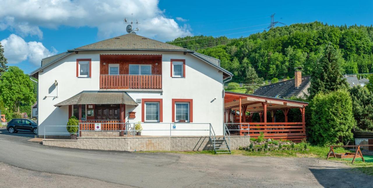 Penzion V Udoli Hodkovice nad Mohelkou Buitenkant foto